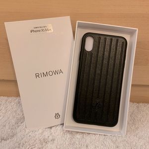 Rimowa iphone case